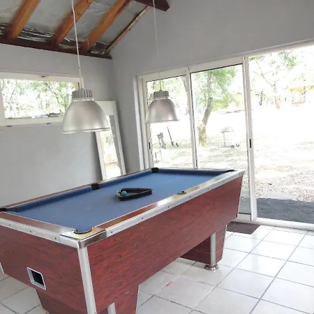 Bungalow De 2 Chambres Avec Piscine Partagee Terrasse Amenagee Et Wifi A * Payrac