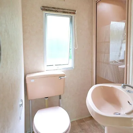 Prázdninový dům Bungalow De 2 Chambres Avec Piscine Partagee Terrasse Amenagee Et Wifi A Payrac